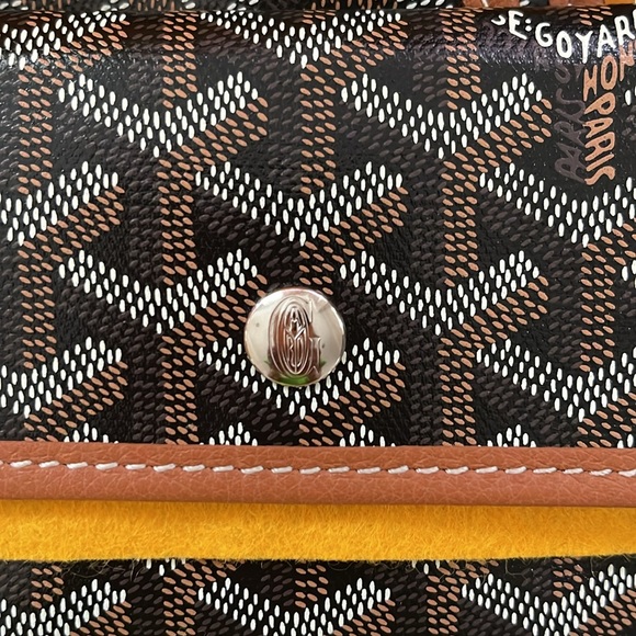 Authentic Goyard st Louis in Gm size - Picture 11 of 12